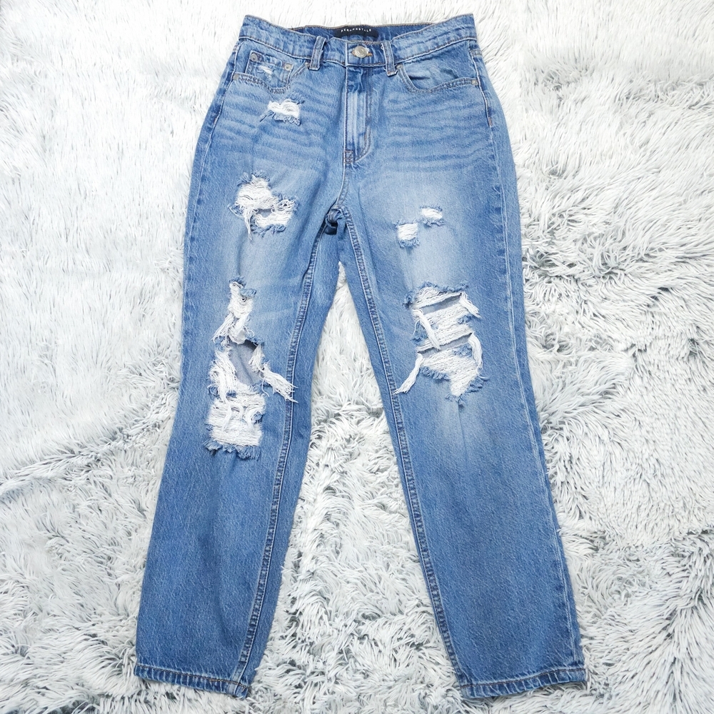 Women's Blue Distressed Jeans - Picture 4 of 5